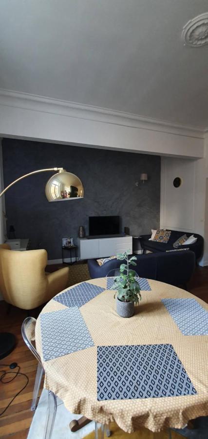 L'Ecu : Un Haussmannien Accueillant! Reims Exterior foto