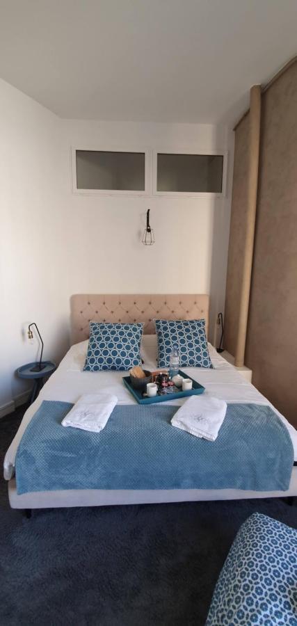 L'Ecu : Un Haussmannien Accueillant! Reims Exterior foto