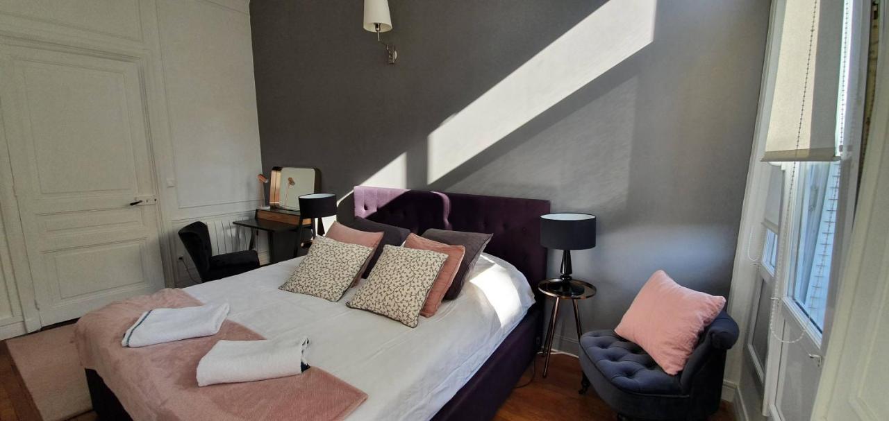 L'Ecu : Un Haussmannien Accueillant! Reims Exterior foto